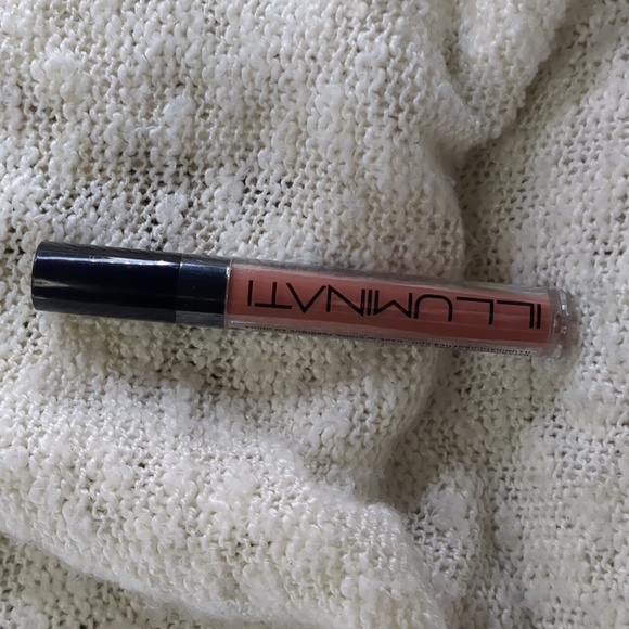 ILLUMINATI Cosmetics Liquid Lipstick in Reveal, 2.8ml/0.10fl oz - Picture 4 of 8